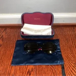 Gucci Tricolor Sunglasses with Red, Blue, and White Gucci | Accessories | Gucci Tricolor Sunglasses With Red  main image 4